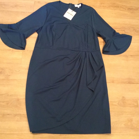 NWT Hanna Nikole Bell Sleeve Ruched Wrap Cocktail Dress Plus Size 22W - Picture 6 of 9